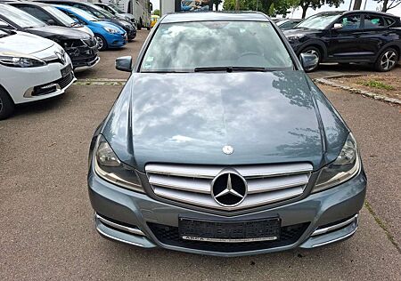 Mercedes-Benz C 180 C -Klasse Lim. CGI BlueEfficiency