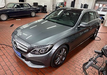 Mercedes-Benz C 180 T*Avantgarde*PANO*LED*NAVI*AHK*