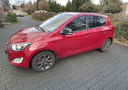 Hyundai i20 1.4 Automatik Trend