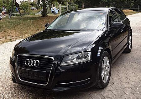 Audi A3 2.0 TDI Attraction DPF