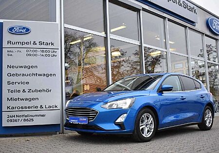 Ford Focus Cool & Connect