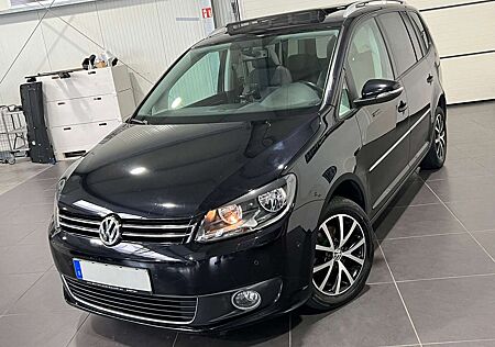 VW Touran Volkswagen 1.4 TSi **Navi*SHZ*AHK*Temp*Panorama**