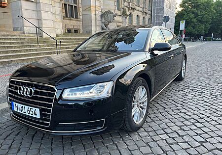 Audi A8 3.0 TDI DPF quattro tiptronic Lang