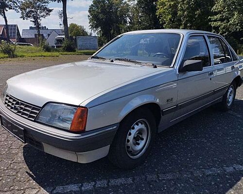 Opel Rekord E - GLS EXCLUSIV/Oldtimer/1,8l/läuft TOP