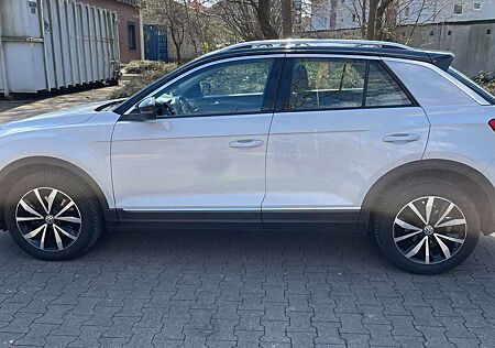 VW T-Roc Volkswagen 1.5 TSI ACT DSG Style White Silver Met/Schwarz