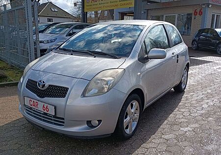Toyota Yaris Executive / Klimaautomatik /