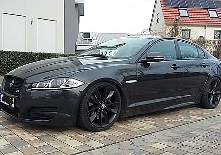 Jaguar XF 5.0 V8