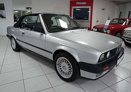 BMW 318 E30 Cabrio *Leder*E-Verdeck/Neu*Oldtimer*