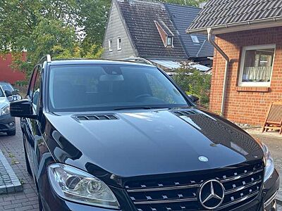 Mercedes-Benz ML 350 ML 350 BlueTEC 4MATIC 7G-TRONIC