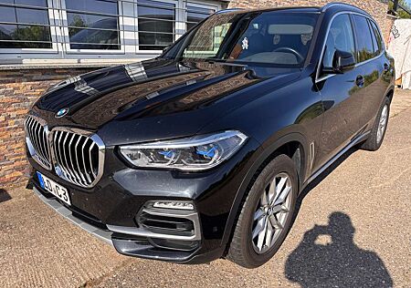 BMW X5 xDrive30d,ACC,Pano,AHK schwenk,Standhzg