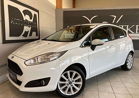 Ford Fiesta Titanium/Navigation/PDC/Klimaaut./TÜV NEU