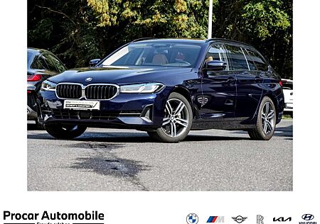 BMW 520 d LASER+AHK+HuD+PANO+STANDHZG+DA PROF