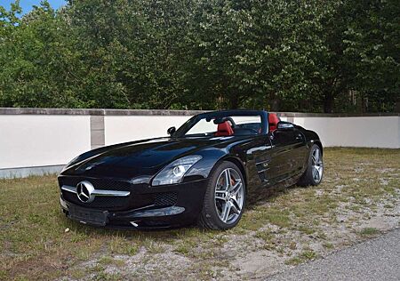 Mercedes-Benz SLS Roadster