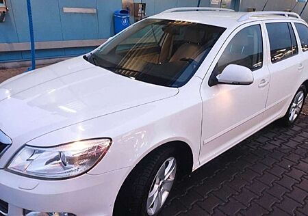 Skoda Octavia Combi 1.4 TSI Elegance