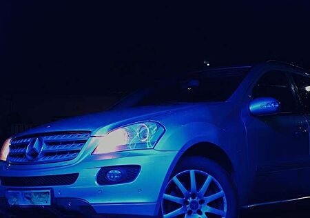 Mercedes-Benz ML 420 CDI 4Matic 7G-TRONIC DPF Edition 10
