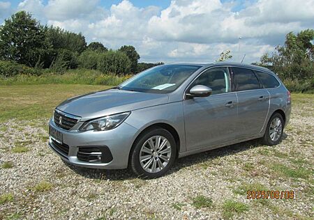 Peugeot 308 SW Allure Automatik Teilleder Klima S-heft