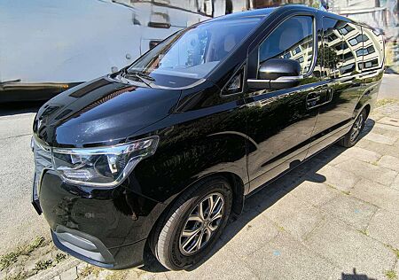 Hyundai H-1 H-1 Diesel 2.5 CRDi Travel Premium