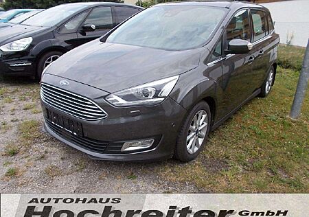 Ford Grand C-Max Titanium