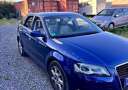 Audi A3 1,4 tfsin benziner