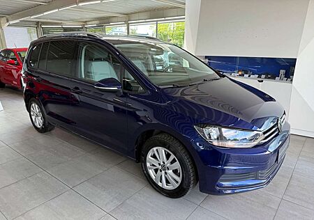 VW Touran Volkswagen *Comfl*Virtual*7 Sitzer*Kamera*ACC*AHK*