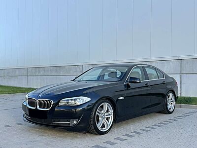 BMW 523 i F10*Sportsitze*Vollleder*M-Lenkrad*Bi-Xenon*Navi
