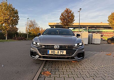 VW Arteon Volkswagen 2.0 TDI SCR 4Motion DSG R-Line
