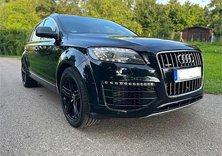 Audi Q7 3.0 TDI Quattro S-Line V12 Optik Euro6