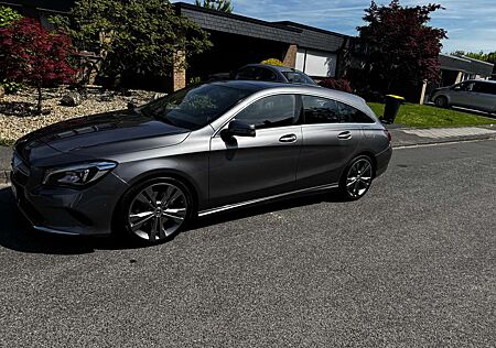 Mercedes-Benz CLA 250 (117.944)