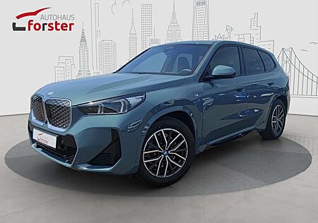 BMW iX1 30 xDrive M Sport AHK HUD SHZ adapt. LED
