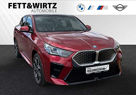 BMW iX2 xDrive30 M Sport|Pano|Head-Up|Harman/Kardon
