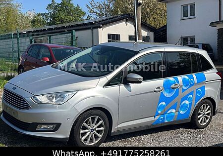Ford Grand C-Max Titanium