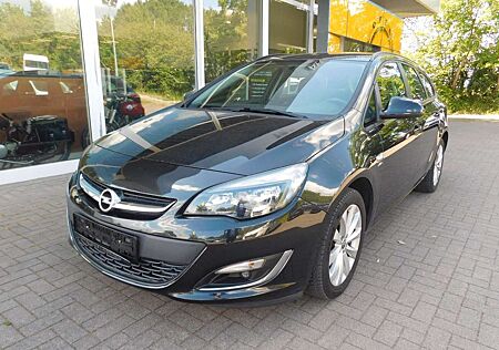 Opel Astra J Sports Tourer+SHZ+LRH+KLIMA+NAVI+AHK