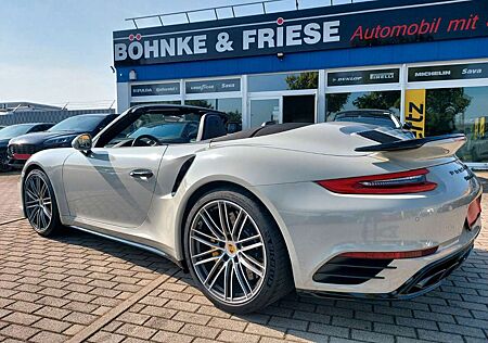 Porsche 991 911 Turbo S Cabriolet ACC Bose Sitzlüft Garantie