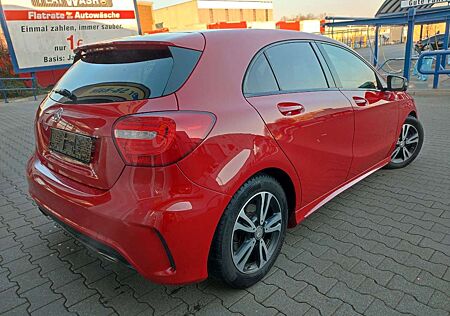 Mercedes-Benz A 180 AMG BlueEfficienc Xenon/Navi/8xbereift Top