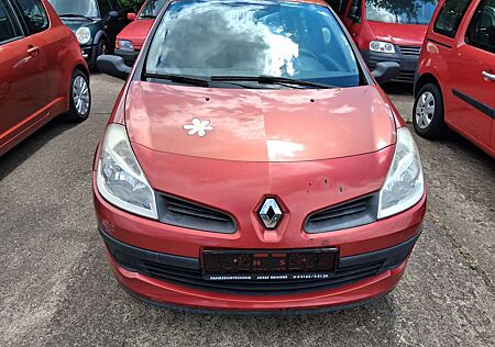 Renault Clio 1.2 16V Expression