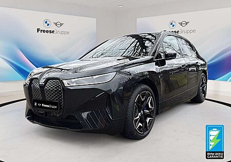 BMW iX xDrive40 Sportpaket HK HiFi DAB LED RFK Shz