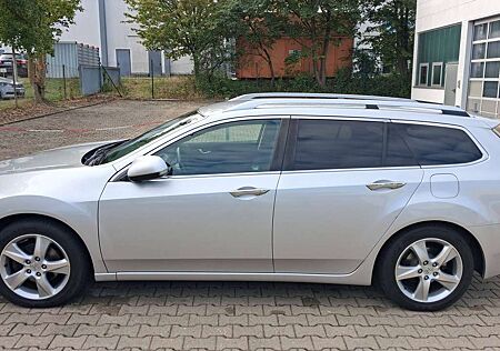 Honda Accord Accord Tourer (Kombi) 2.0 Elegance 50 Jahre Edition