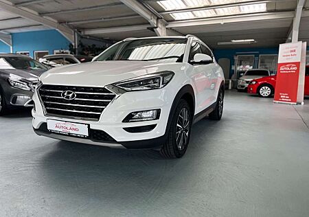 Hyundai Tucson Style 4WD AHK SHZ NAVI KAMERA