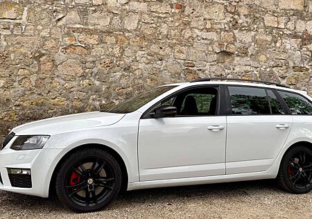 Skoda Octavia Combi 2.0 TDI (Green tec) 4x4 DSG RS