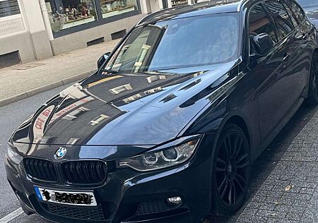 BMW 320d 320 Touring Aut. Luxury Line