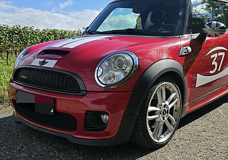 Mini Cooper S JCW Paket 192PS ab Werk