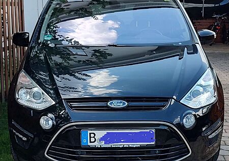 Ford S-Max 2.0 Diesel Aut. Titanium 7 Sitze Sthz. Pano