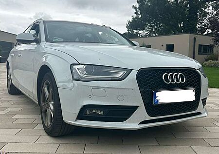Audi A4 Avant 2.0 TDI DPF Ambiente