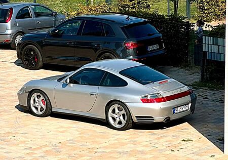 Porsche 996 911 Carrera 4S