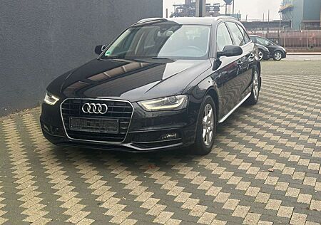 Audi A4 Avant S Line AHK Scheck.Lückenlos Zahnri. Neu