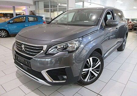 Peugeot 5008 Allure 1.2T NAVI/SHZ/PANO/LED/PDC+CAM