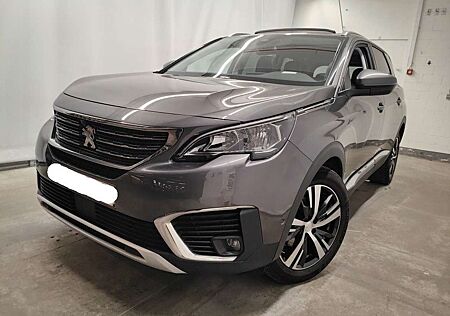 Peugeot 5008 Allure 1.2T NAVI/SHZ/PANO/LED/PDC+CAM