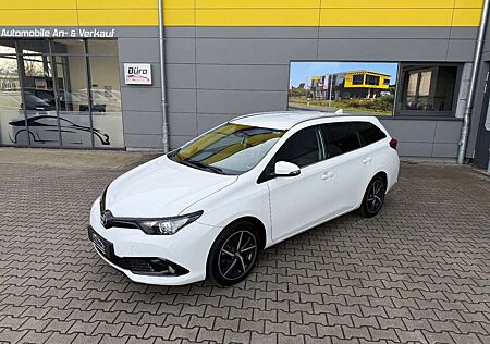Toyota Auris Touring Sports Team D/KAMERA/ALLWETTER