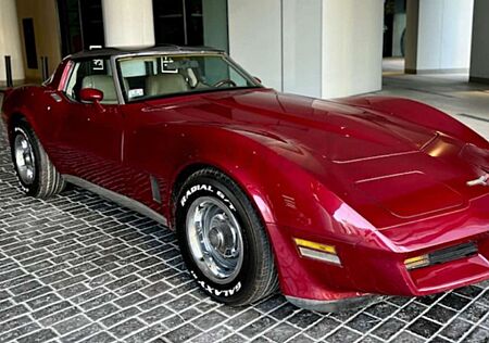 Chevrolet Corvette H- Kennzeichen, sehr schönes Auto..