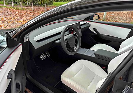 Tesla Model 3 RWD Hinterradantrieb